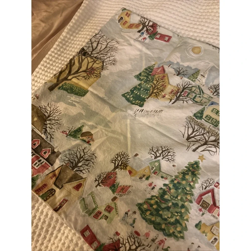 Pottery Barn Winter Village Pillowcase Christmas Holiday